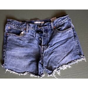 Levi size 31 Cut-Off Shorts
